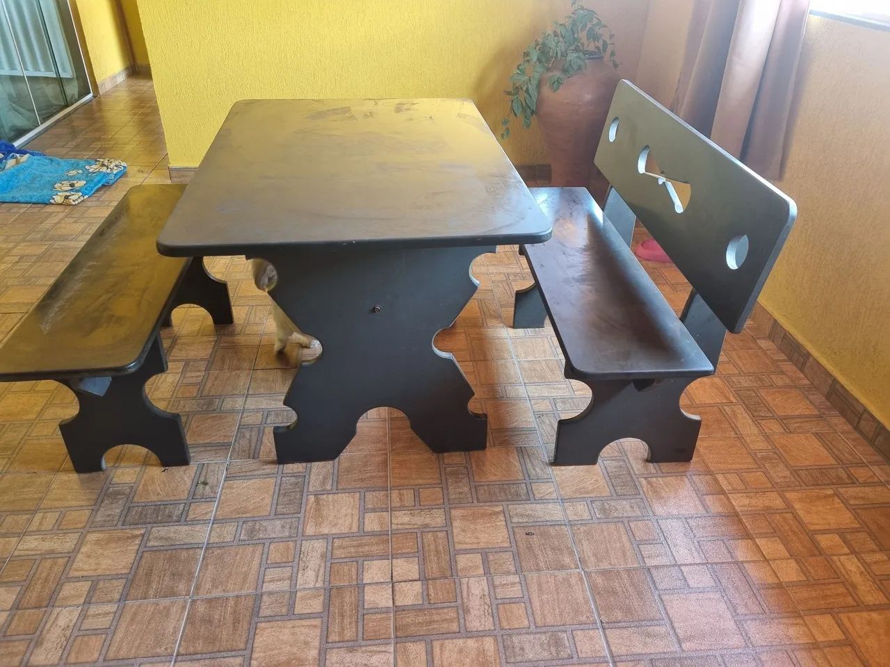 Mesa de ardosia com 2 bancos  - Foto 2