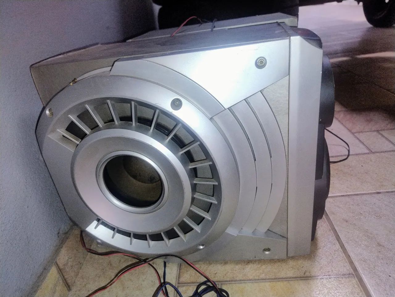 Vendo caixa de som Gradiente SS-580 - Foto 3