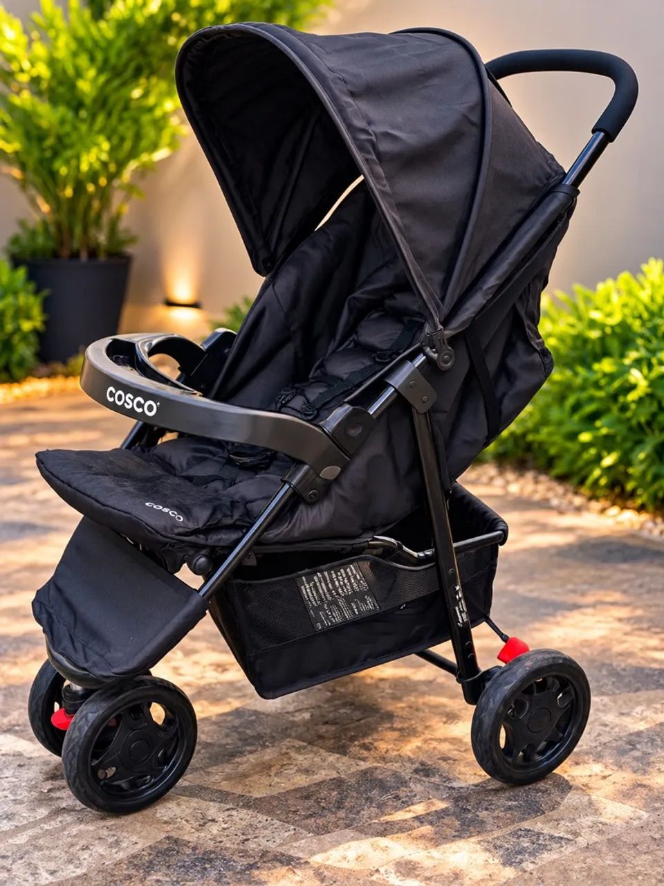 Carrinho de Bebê Cosco Conservado | R$ 299 | Oportunidade