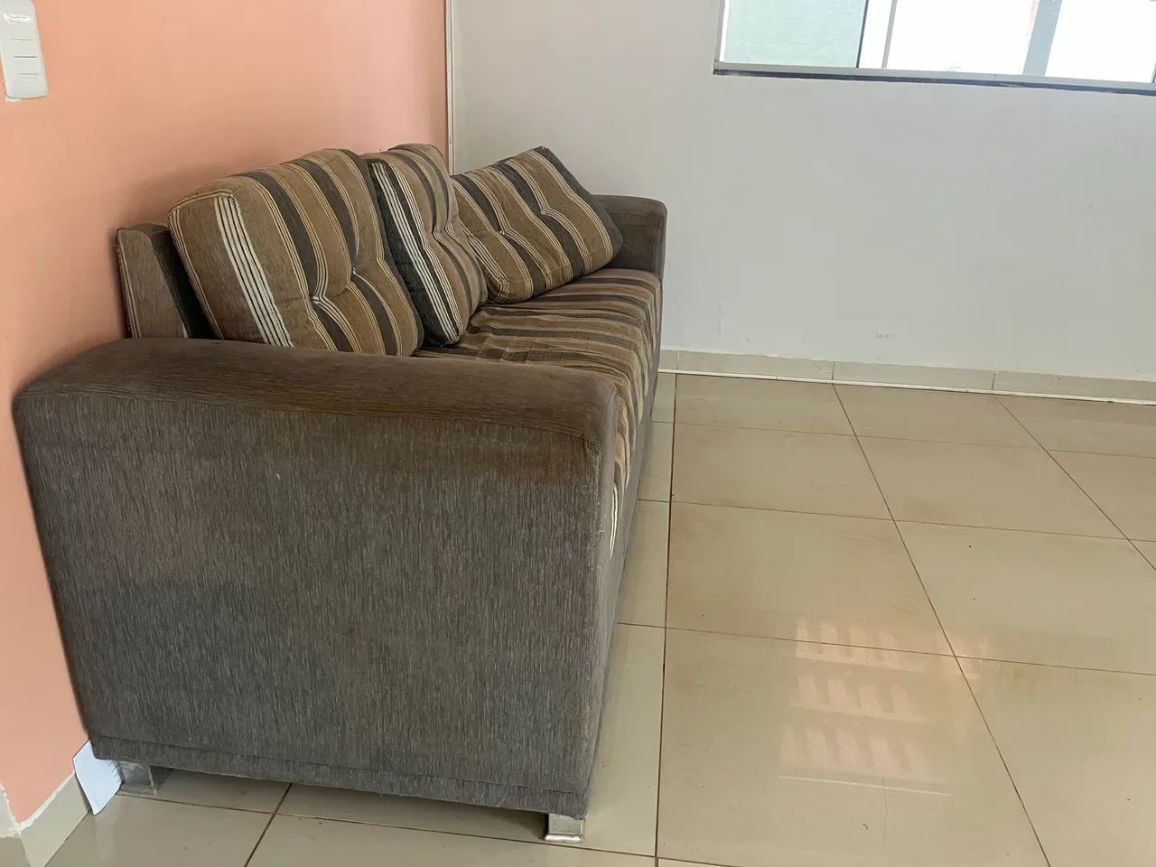 VENDO SOFÁ USADO - Foto 2