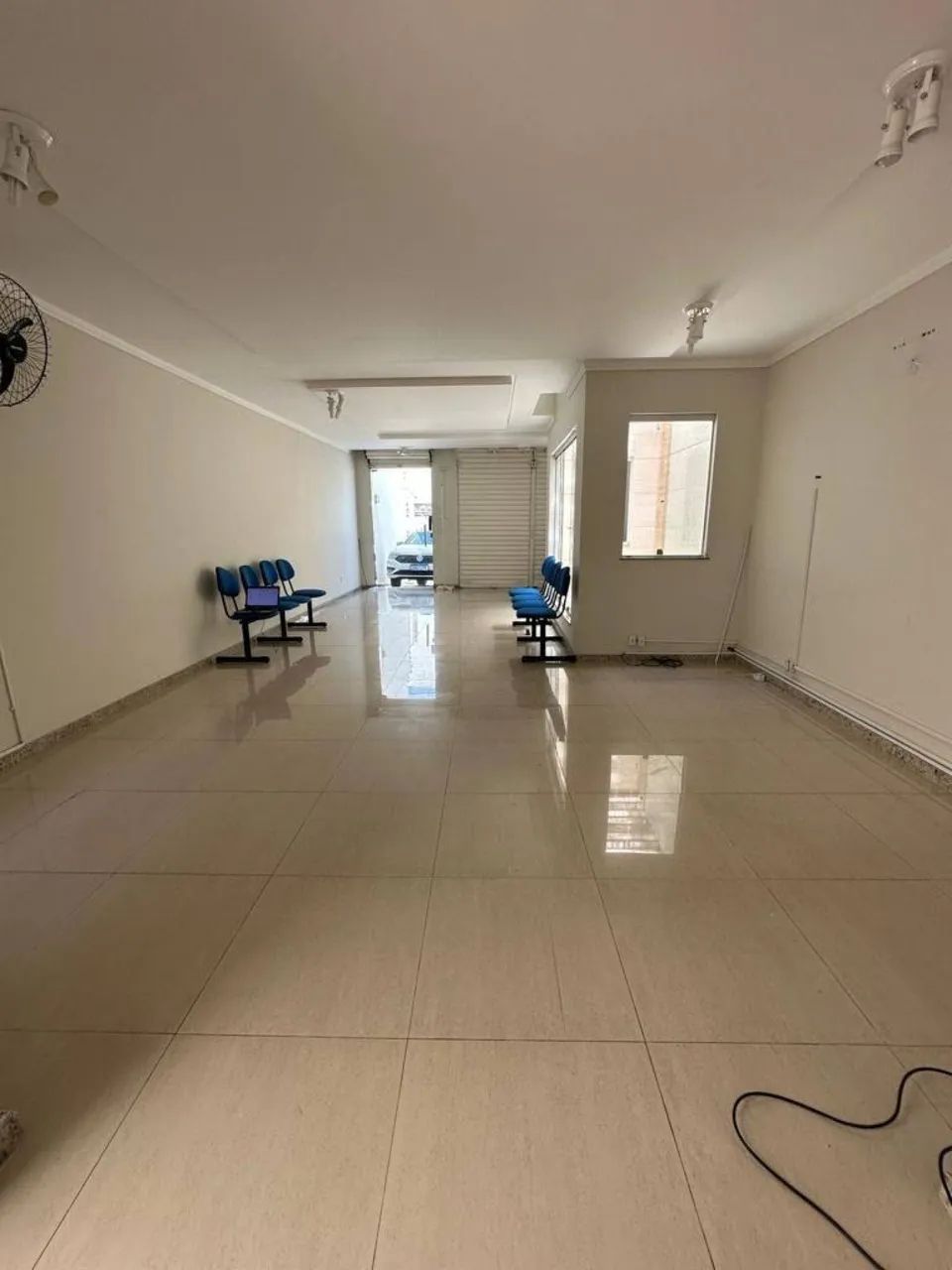 CASA COMERCIAL EM RUA PÚBLICA - SÃO JOSÉ - Foto 5