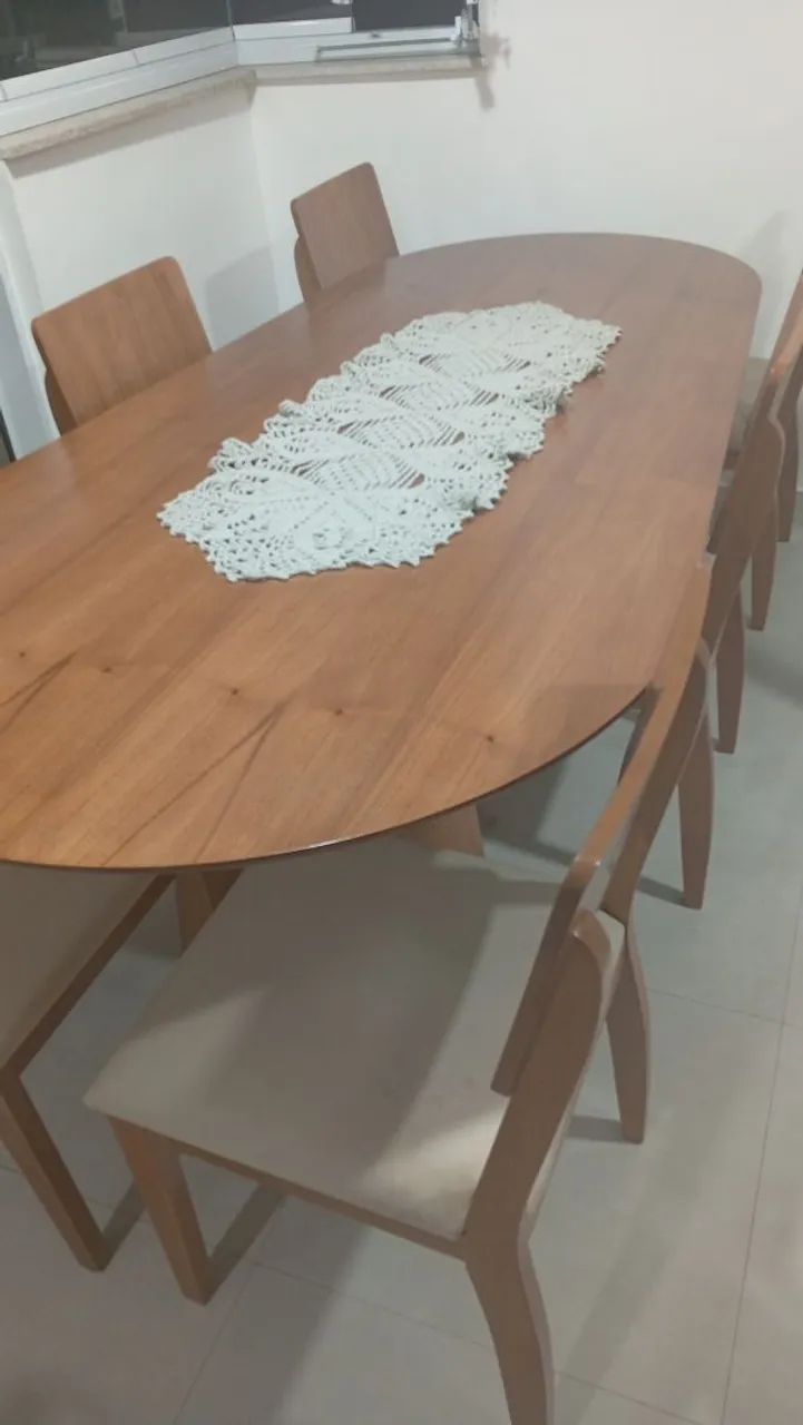 Mesa de jantar 6 cadeira 