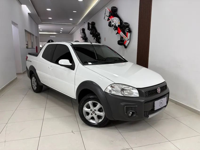 Fiat Strada Freedom 1.4 Flex 8V CD 2020 - Foto 2