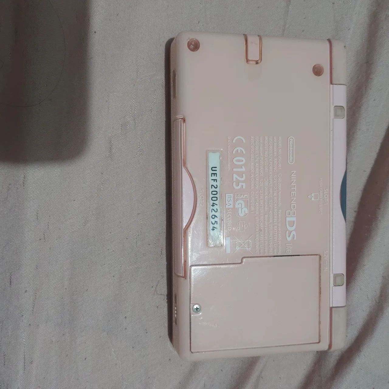 Nintendo ds lite com R4 e carregador original 