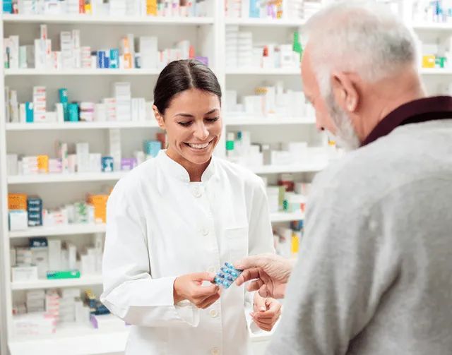 Farmacêutica Disponível 