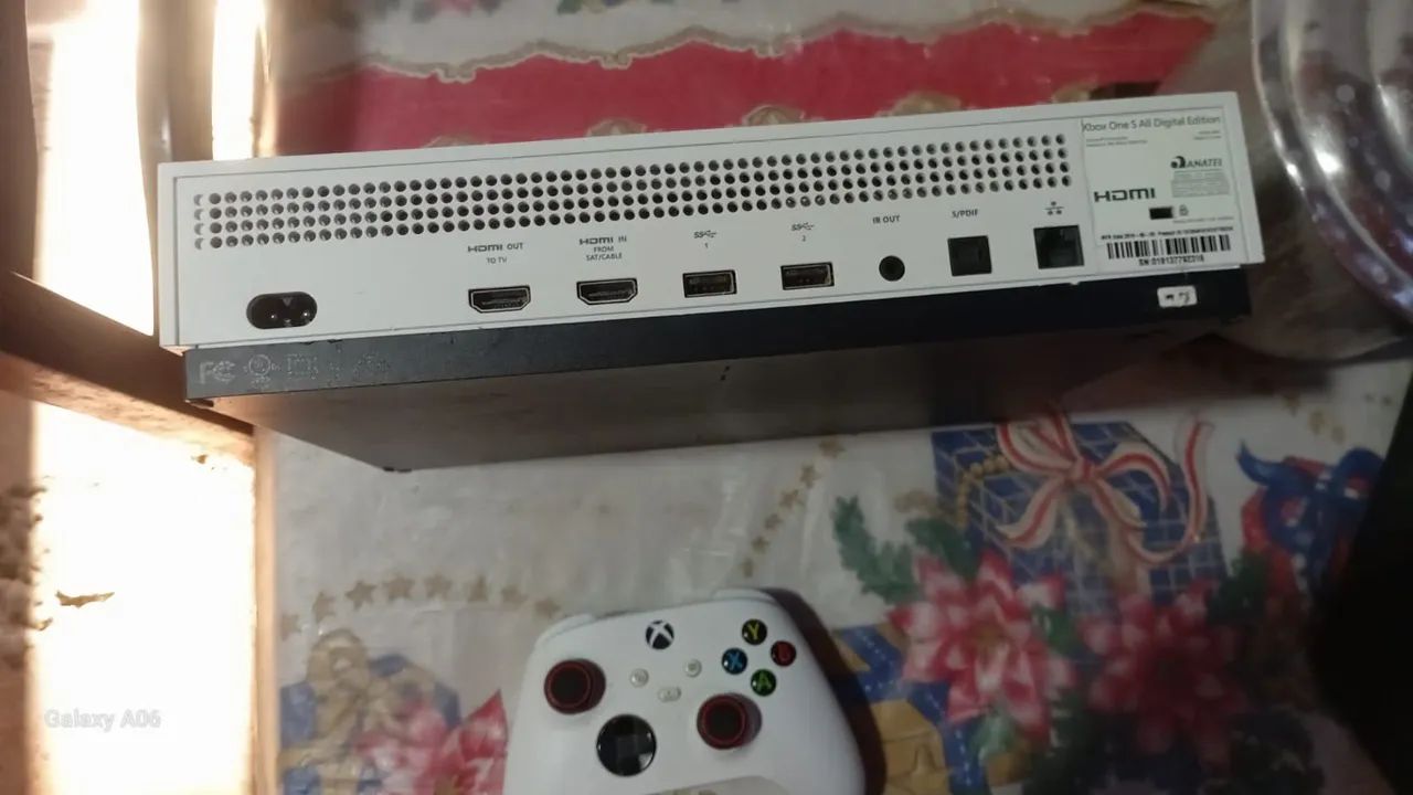 Xbox one s 1TB all digital  - Foto 4