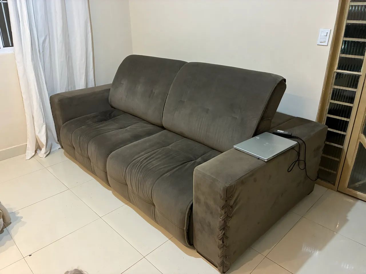 Lindo sofá confortável  - Foto 4