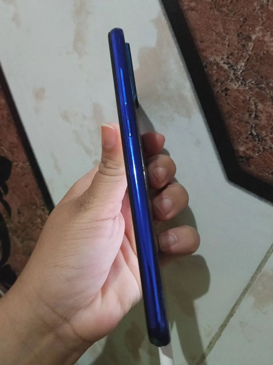 Celular pra retirada de peças.