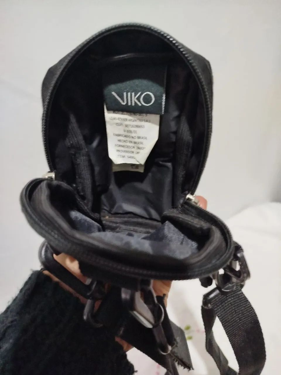 shoulder bag preta da marca viko - Foto 3