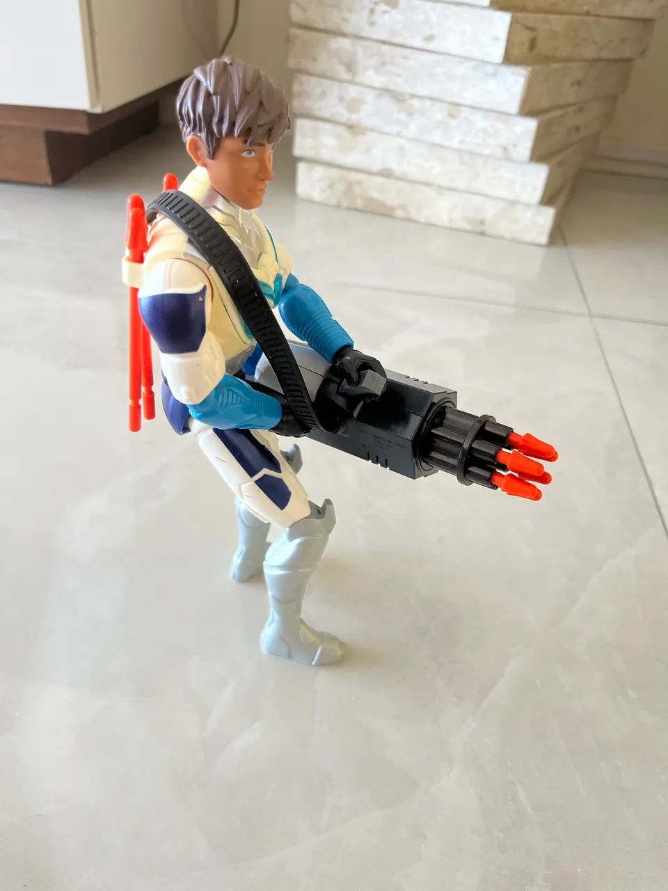 Boneco Max Steel com minigun - Foto 2