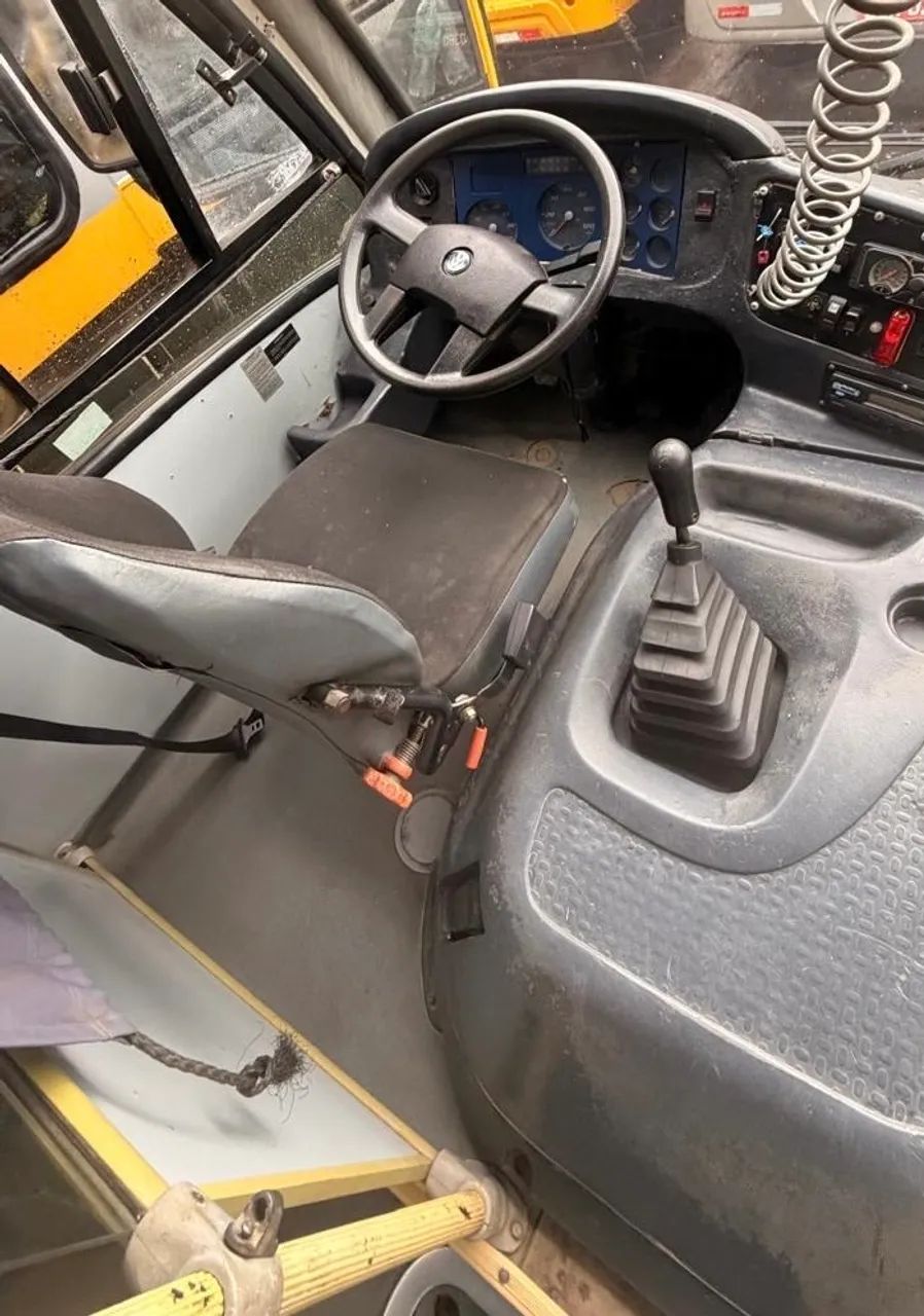 Micro ônibus escolar Neobus ano 2008 - Foto 5