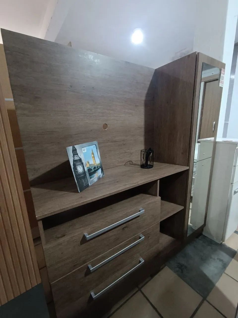 Cômoda gaveteiro com Painel - Foto 3