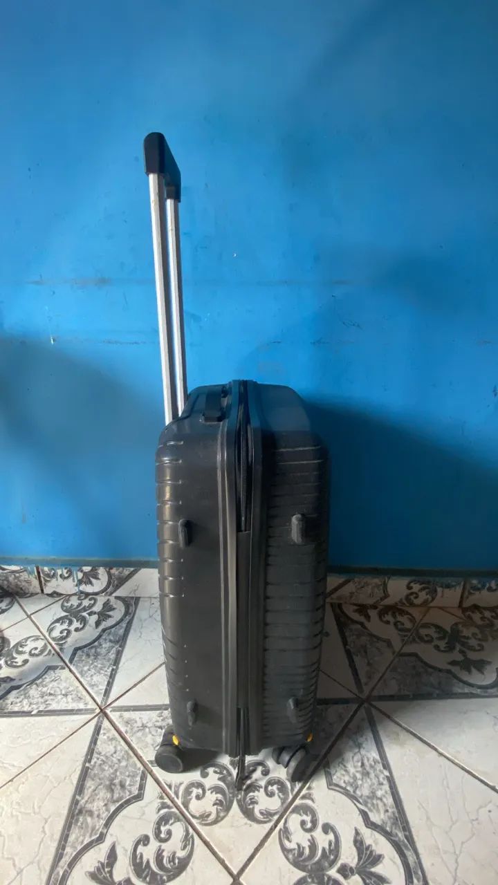 MALA DE 23kg A VENDA tamanho (M) - Foto 3