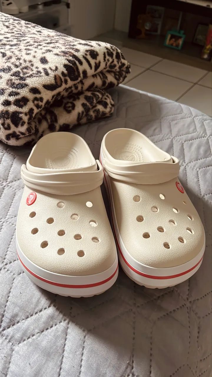Crocsband clog original tamanho 38