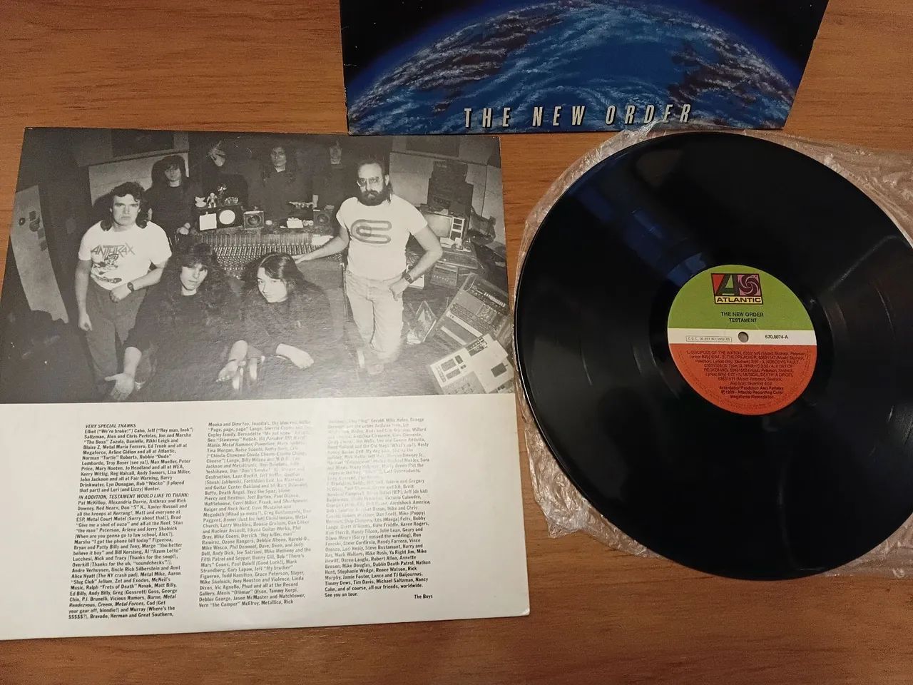DISCO VINIL TESTAMENT THE NEW ORDER - Foto 2
