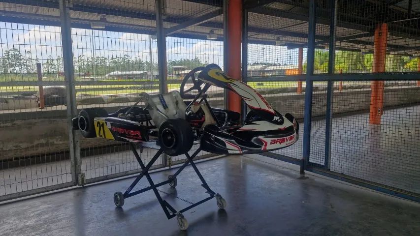 Kart Bravar Black Series - Impecavel