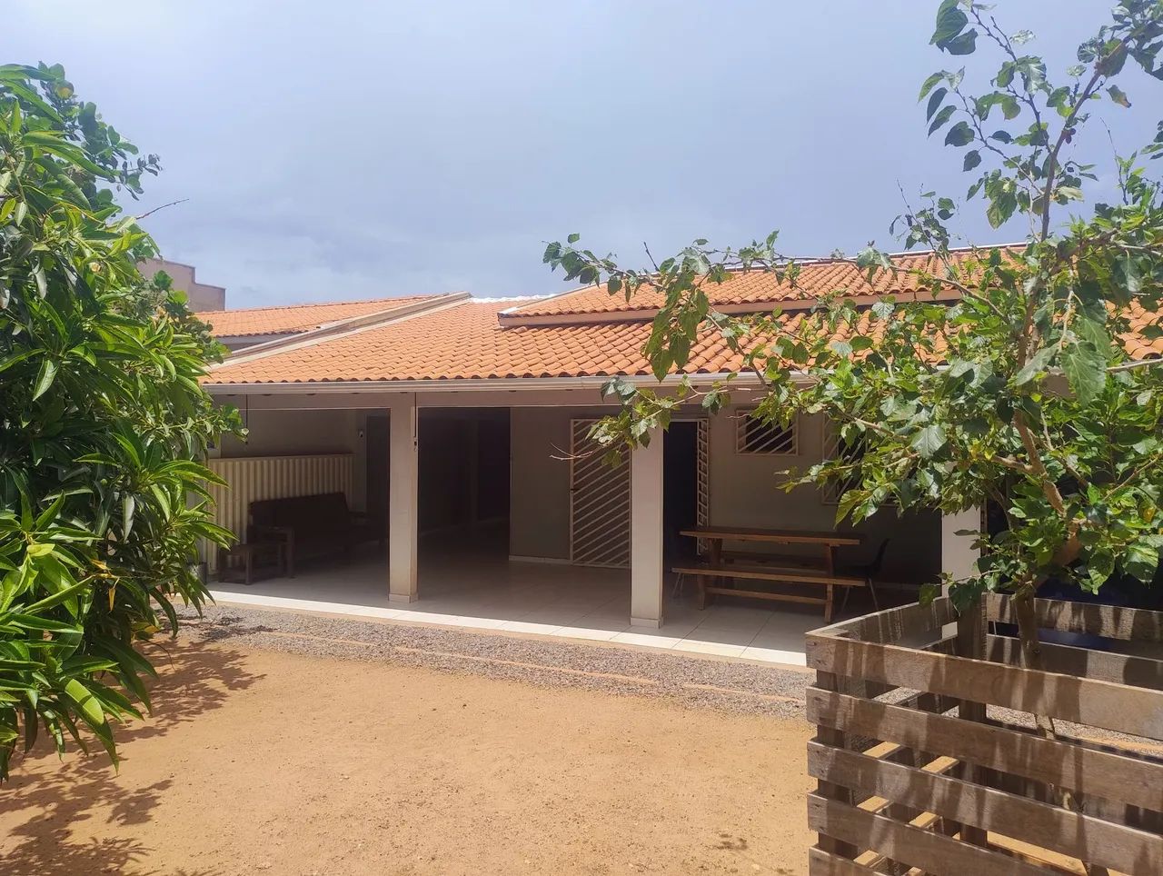 Casa chapéu do sol - permuta/venda