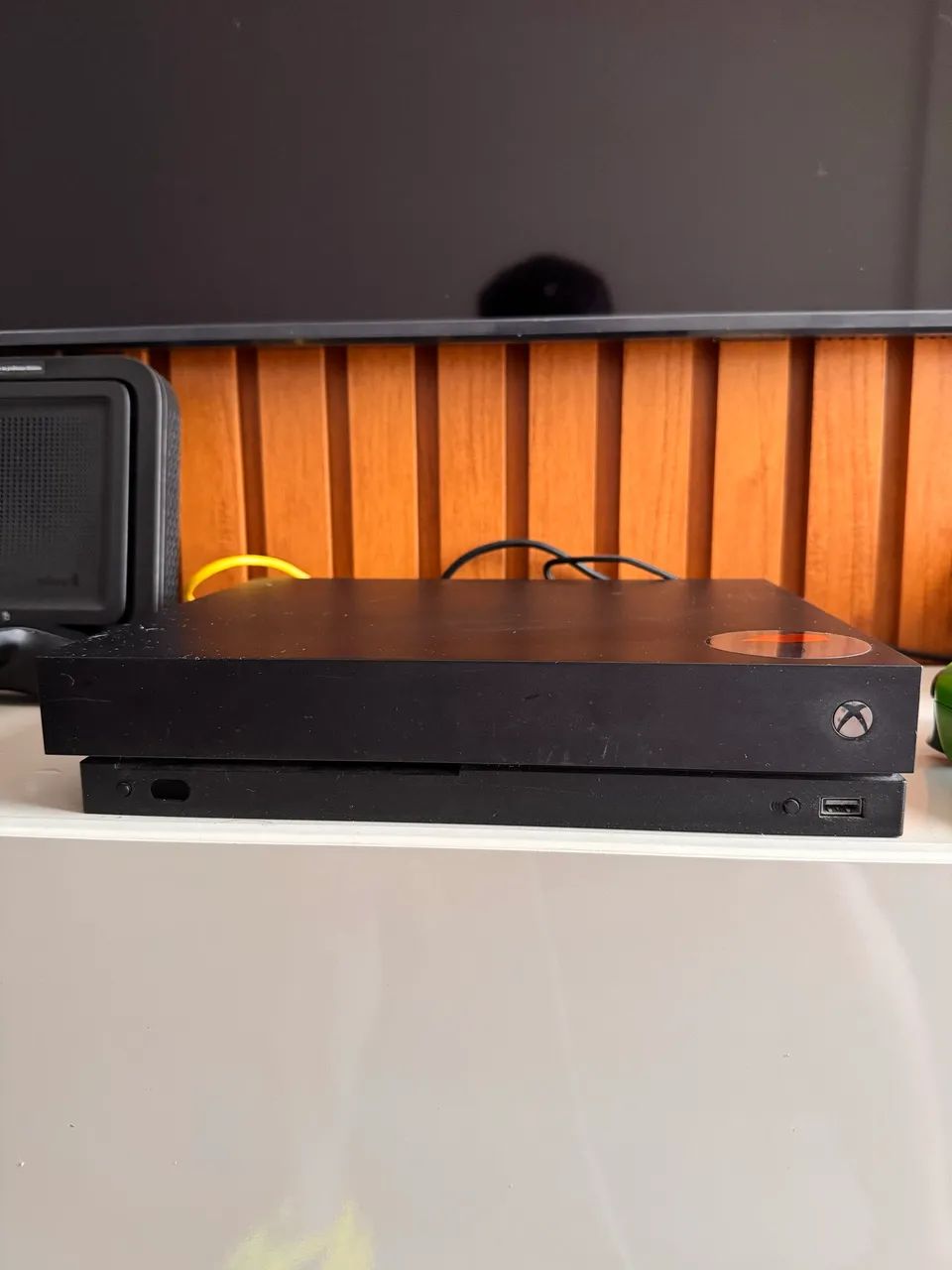X Box One X 1tb - Foto 3