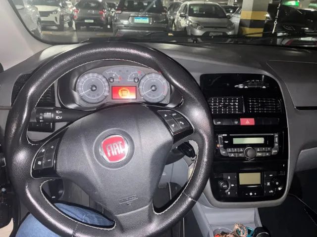 Fiat Linea Absolute 1.9/1.8 Flex Dualogic 4P 2012 - Foto 5