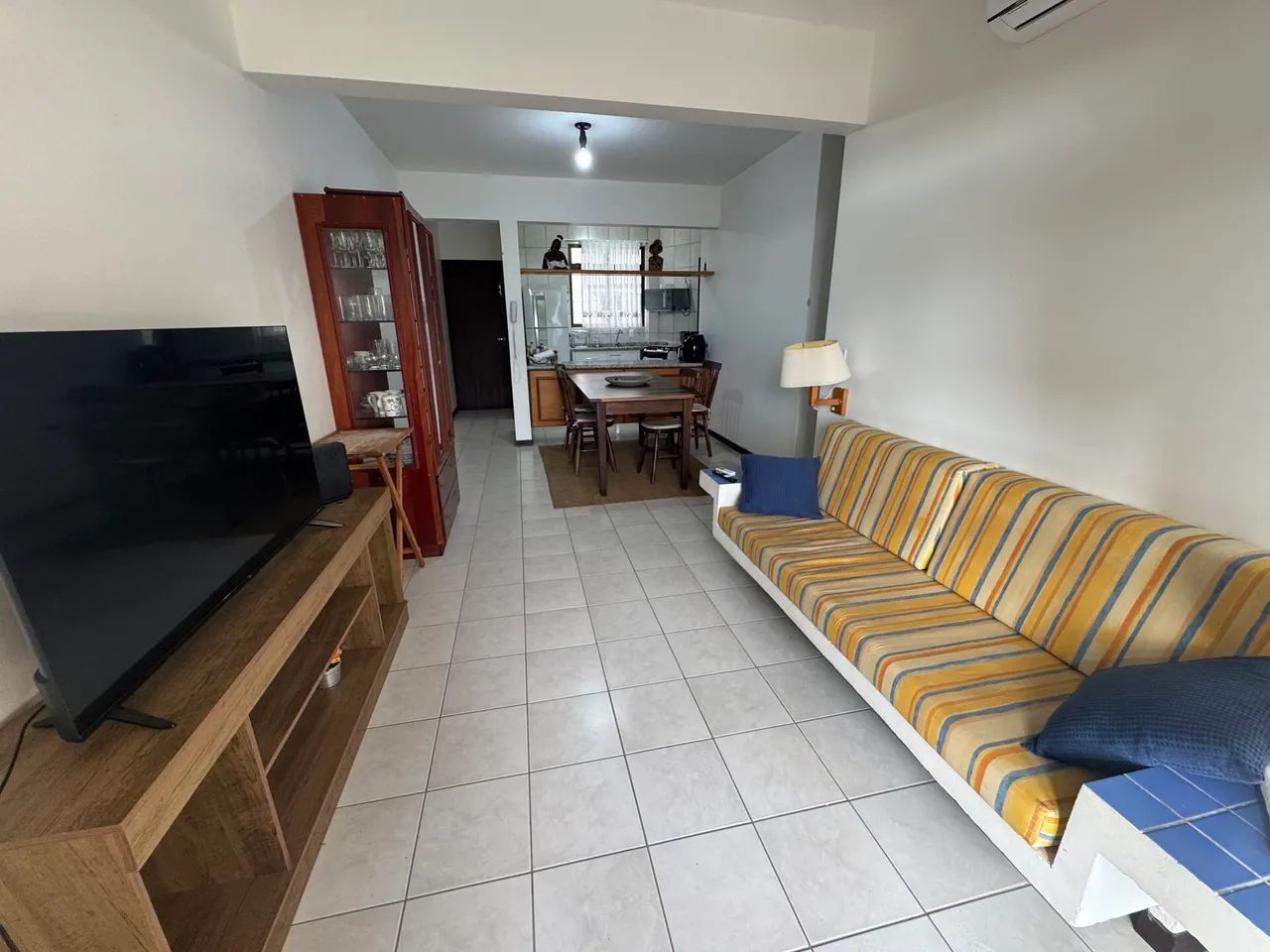 Apartamento 2 dormitórios Mobiliado 80 metros do Mar! - Foto 4
