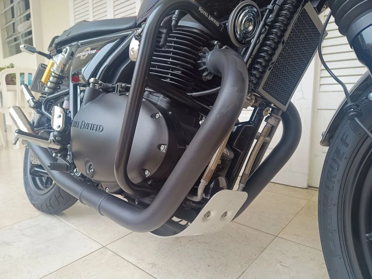 Interceptor 650 - Foto 4