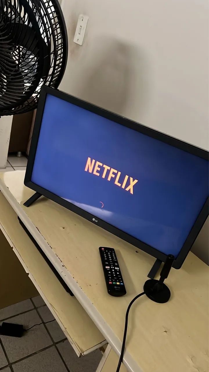 TV LG 24 polegadas ainda no plástico  - Foto 5