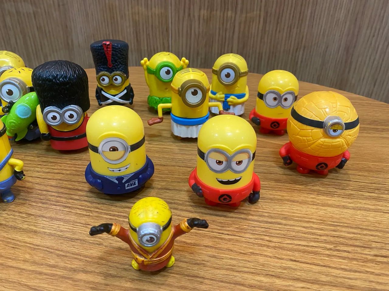 Vendo  Bonecos Os Minions - Foto 4