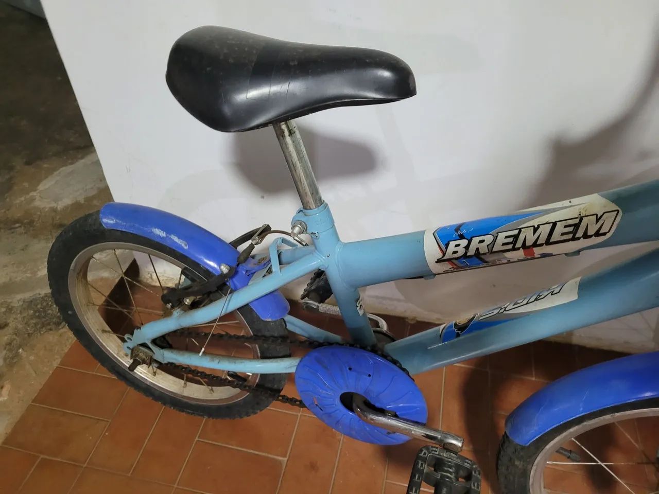 Bicicleta infantil aro 16 em excelente estado  - Foto 3