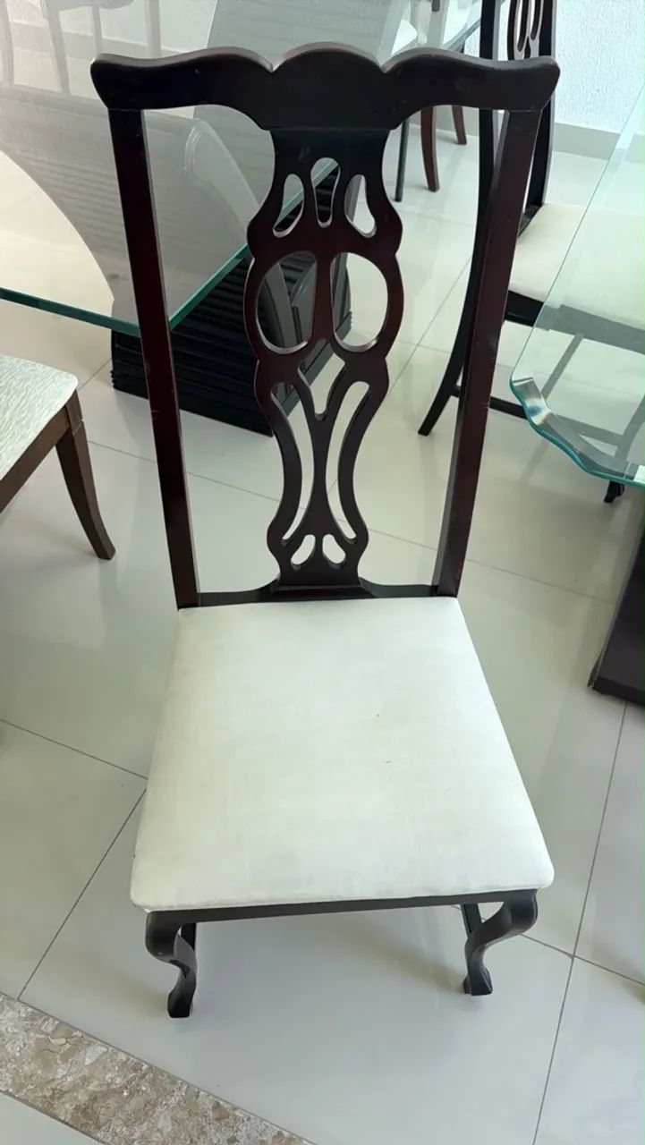 Mesa de vidro com 6 cadeiras - Foto 3