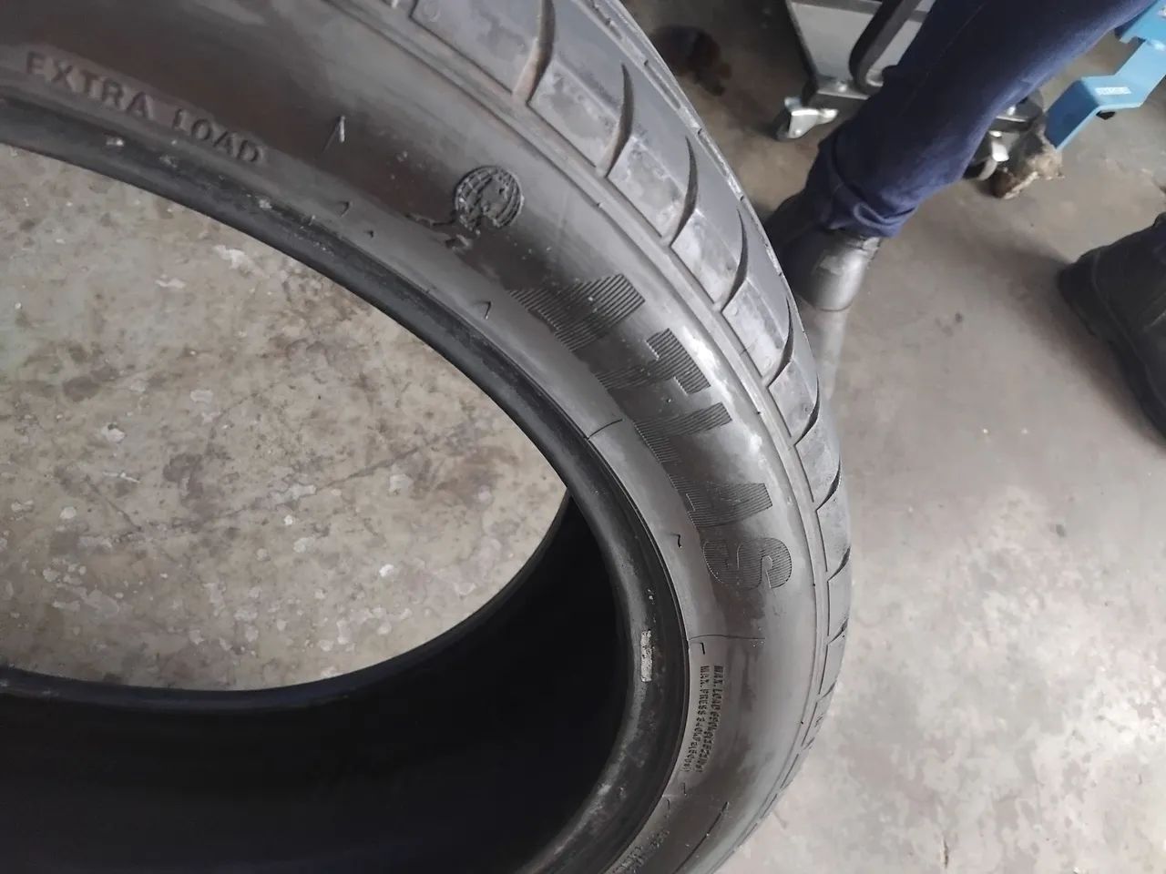 4 pneus 225/45 r18 em perfeito estado de uso - Peças para carros