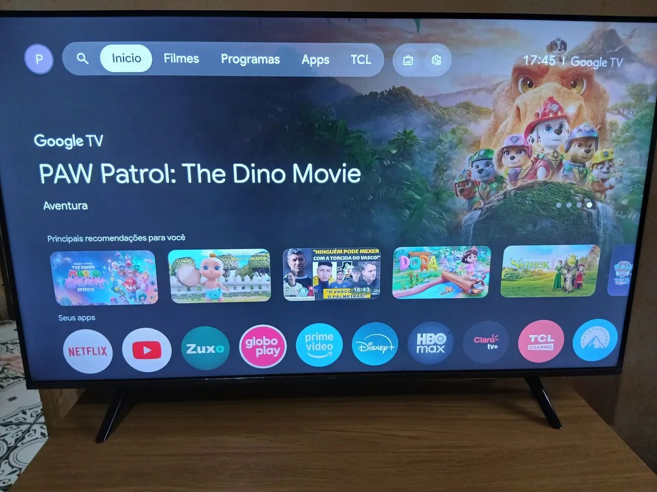 Vendo TV TCL de 43 polegadas smart e Android, nova