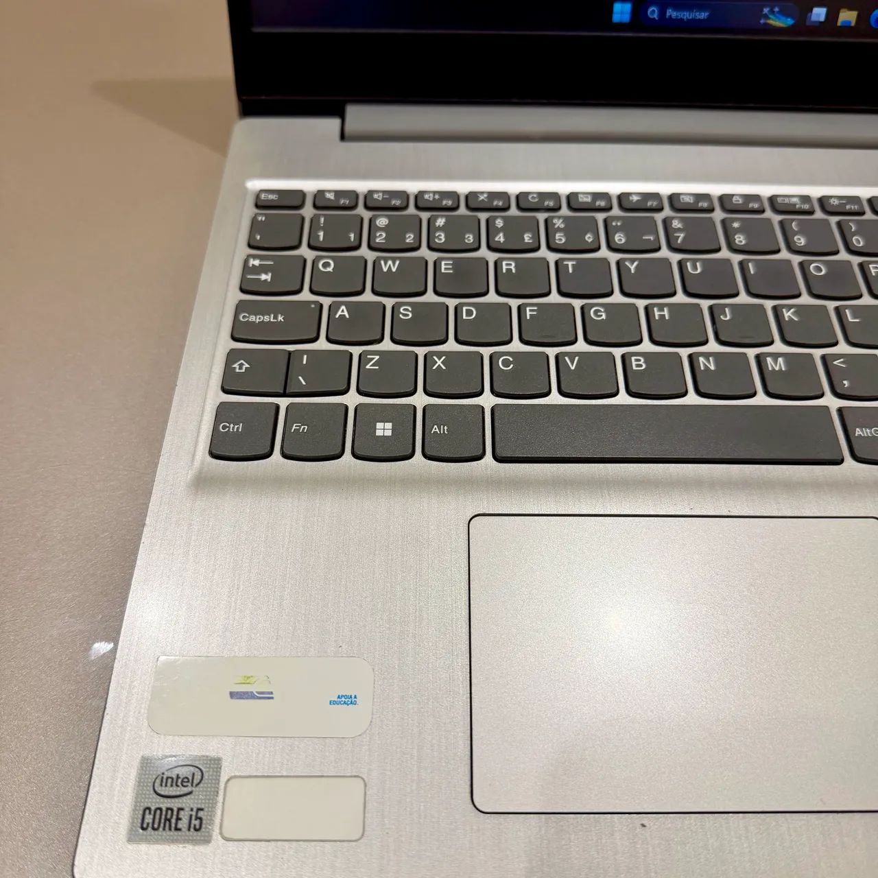 Notebook Lenovo i5 de 10 geração  - Foto 4