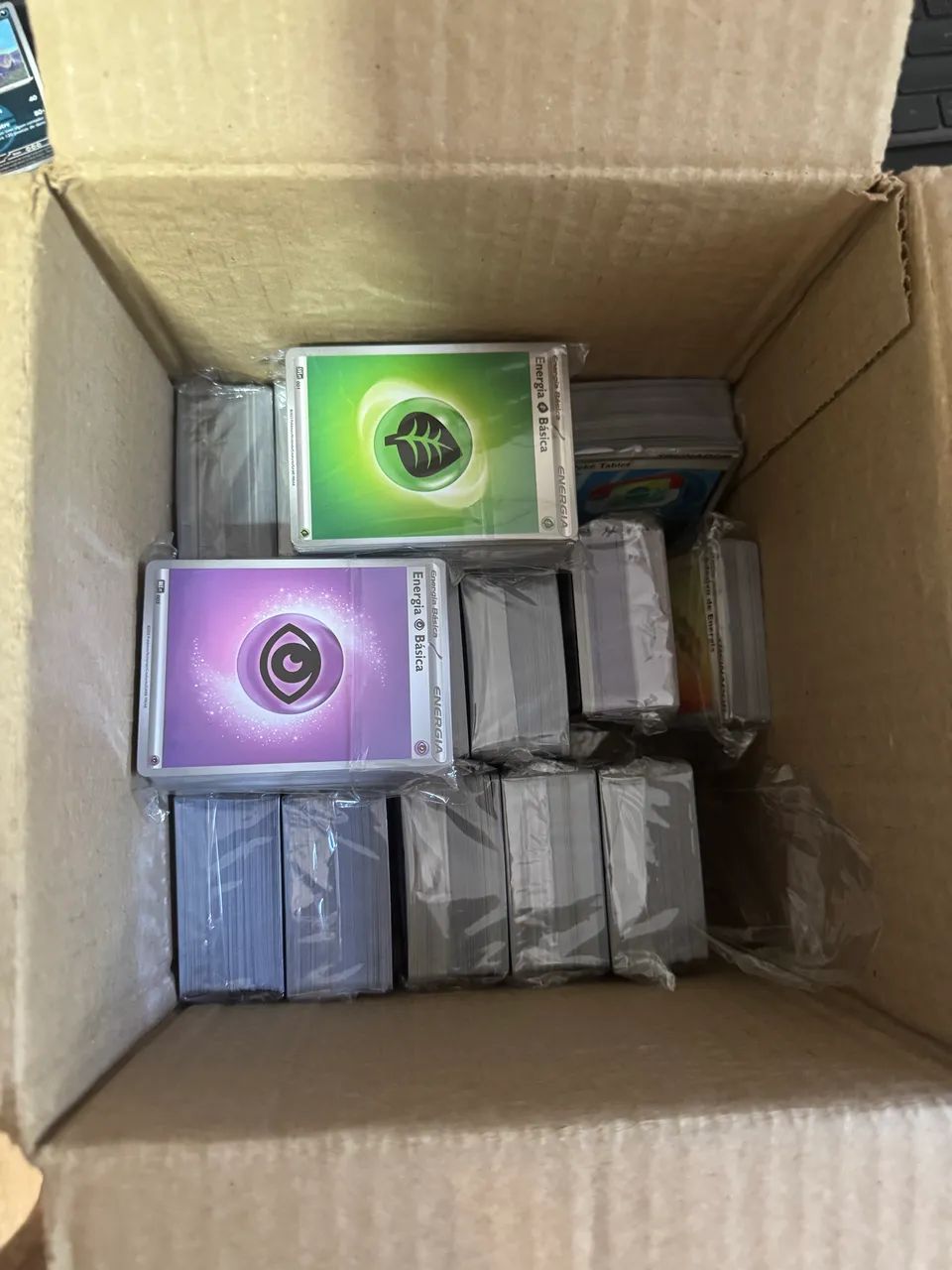 Kit 100 cartas Pok émon  - Foto 2