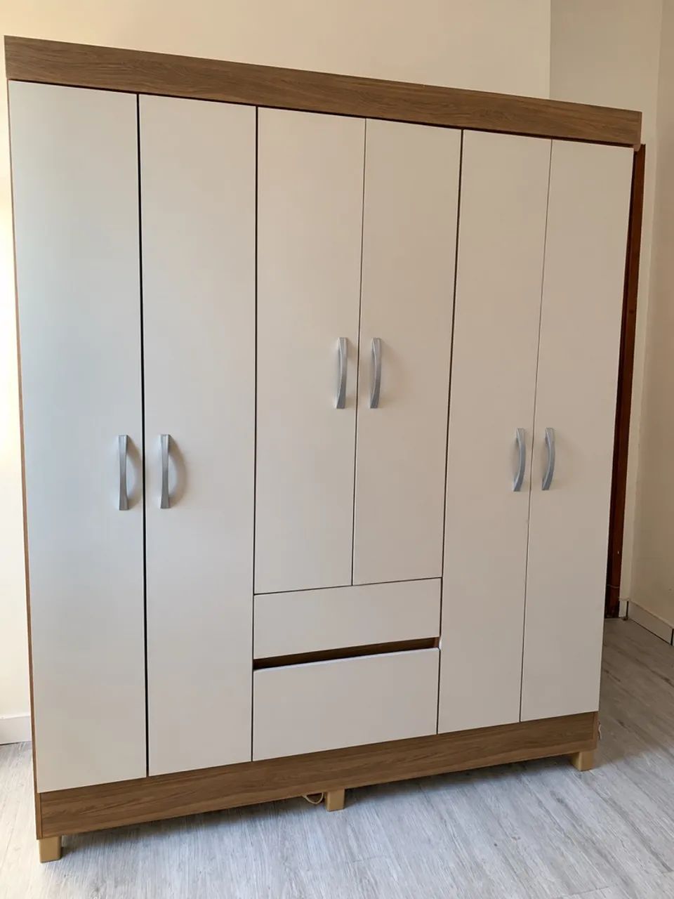 Guarda-roupa Solteiro