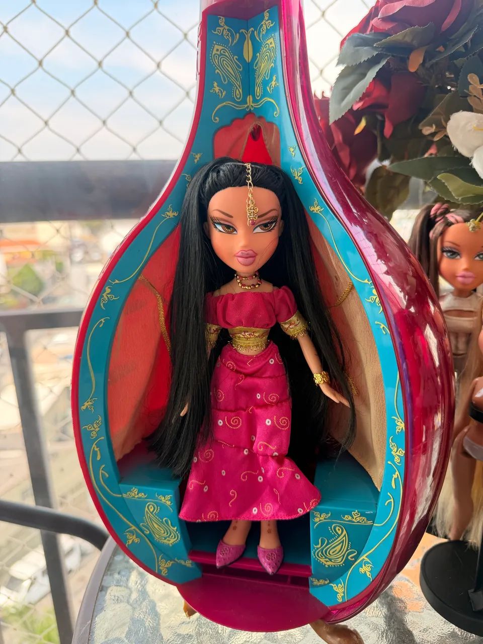 BONECA BRATZ JADE GENIE MAGIC COM LÂMPADA MÁGICA - Foto 3