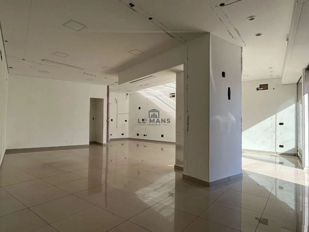 Salão para alugar em Piracicaba, Dois Córregos, com 74 m² - Foto 3