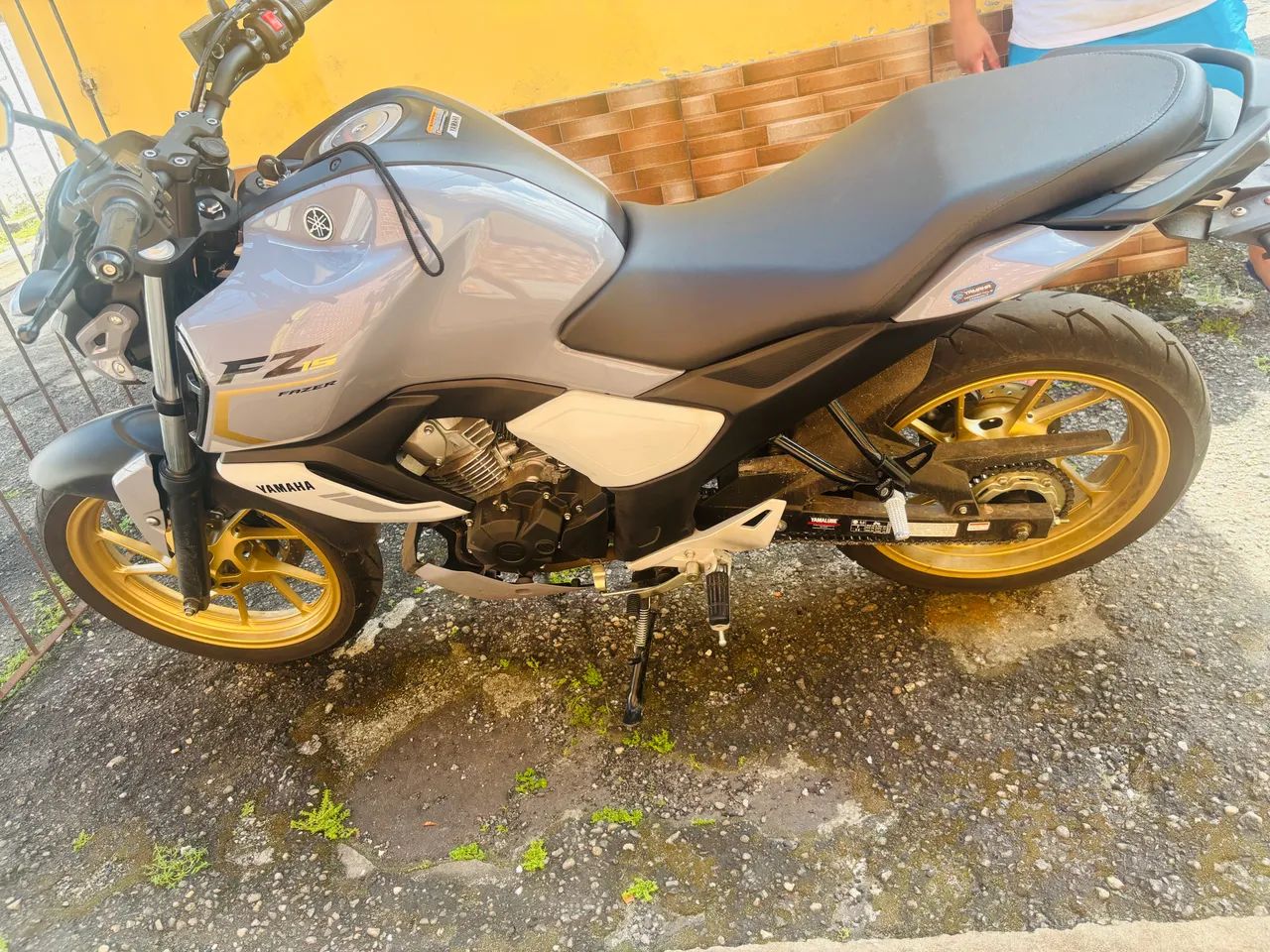 Fz15 ABS cinza - Foto 3