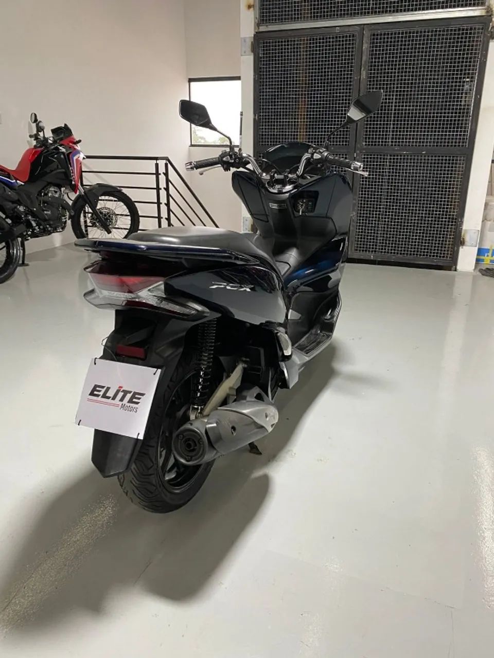 PCX 150 DLX  - Foto 3
