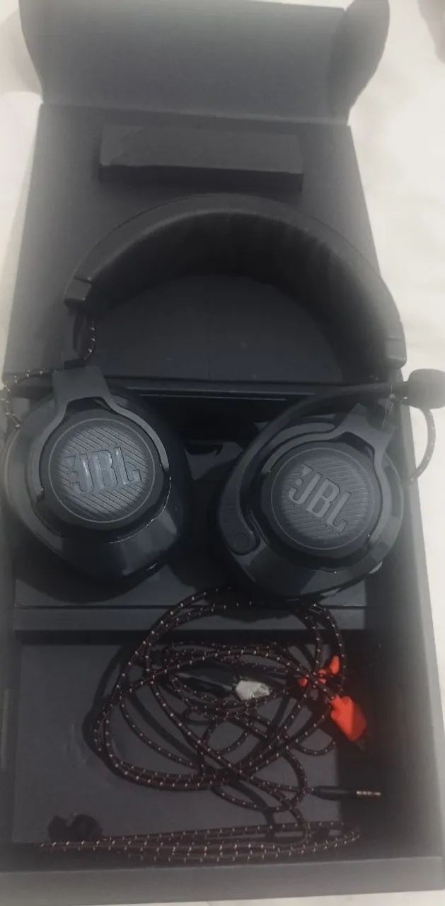 Vendo fone JBL Quantum 610 wireless  - Foto 3