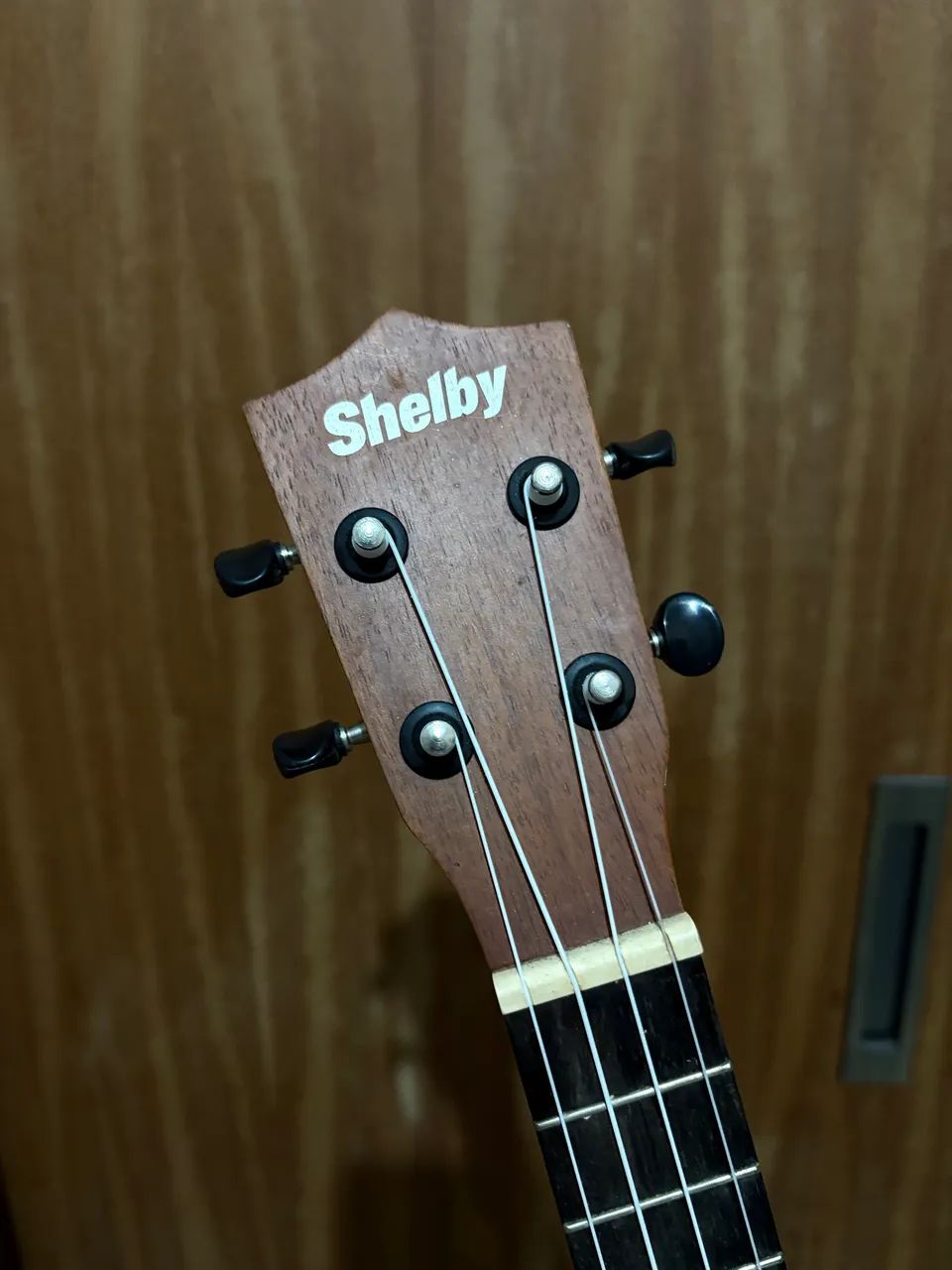 ukulele tenor shelby com capa - Foto 4