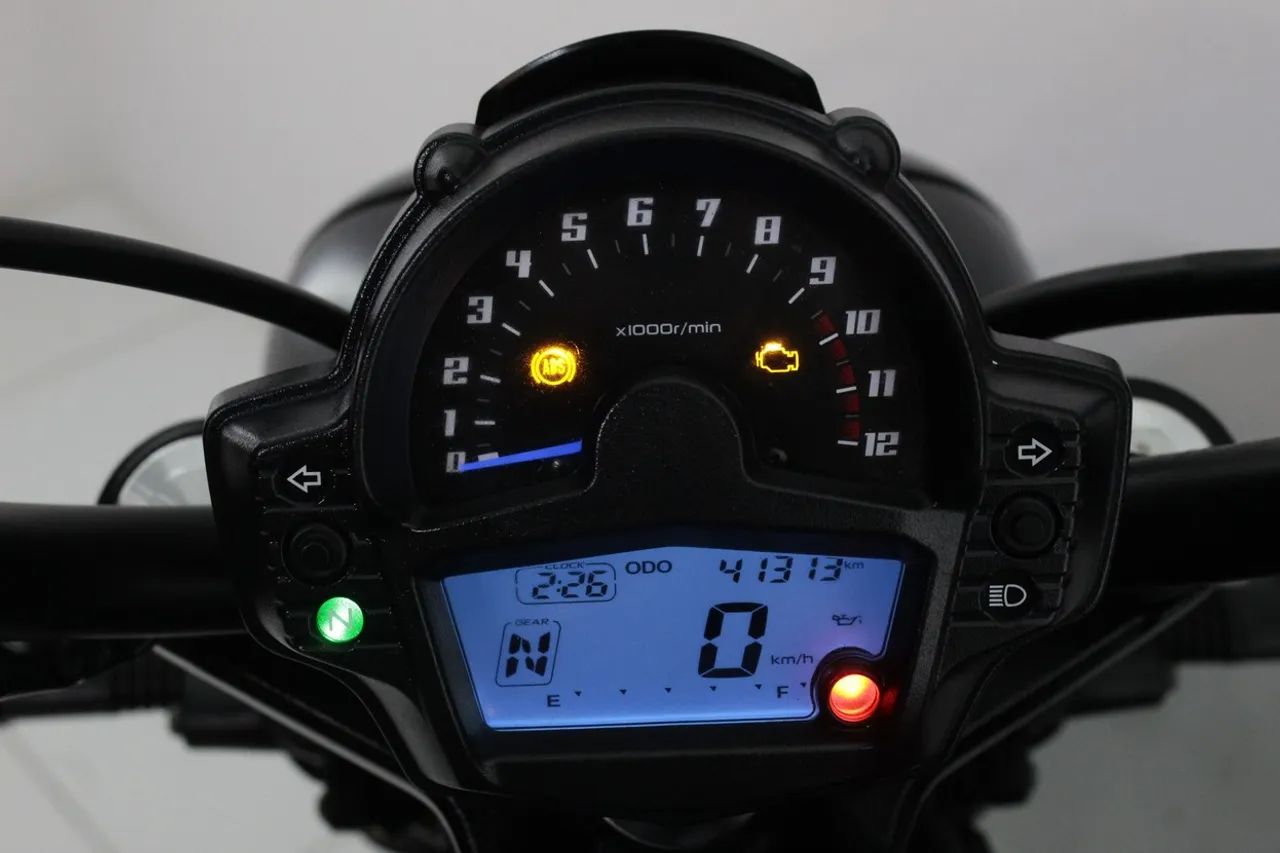 KAWASAKI VULCAN S ABS - Foto 5