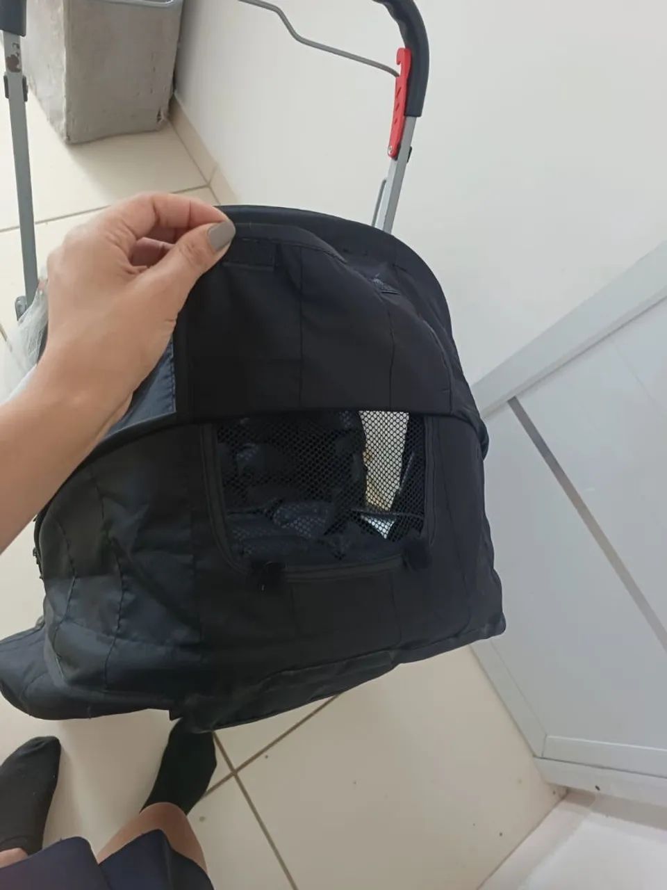 Carrinho de bebê com alça reclinável  - Foto 5