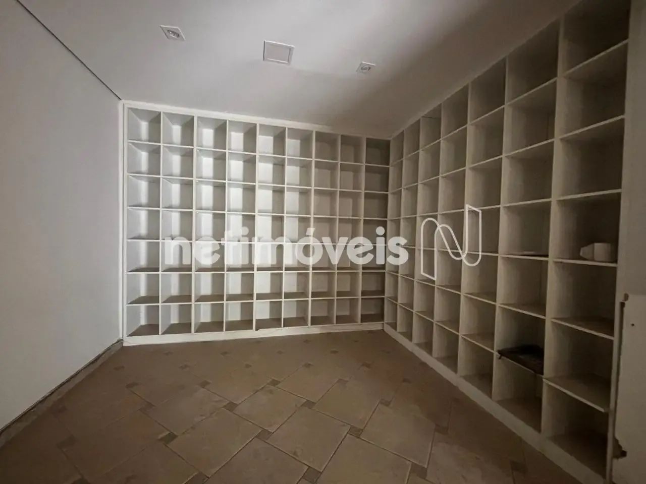 EXCELENTE CASA COMERCIAL NO PRADO - Foto 5