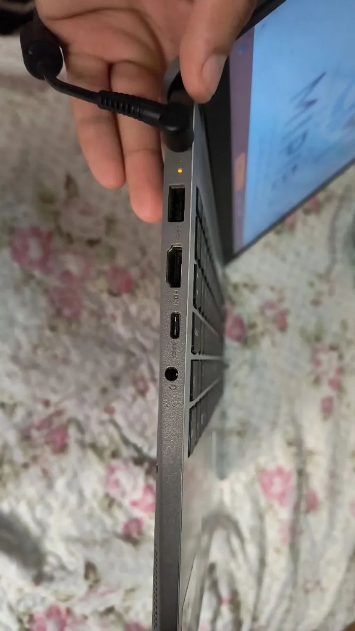 Notebook Lenovo  - Foto 3
