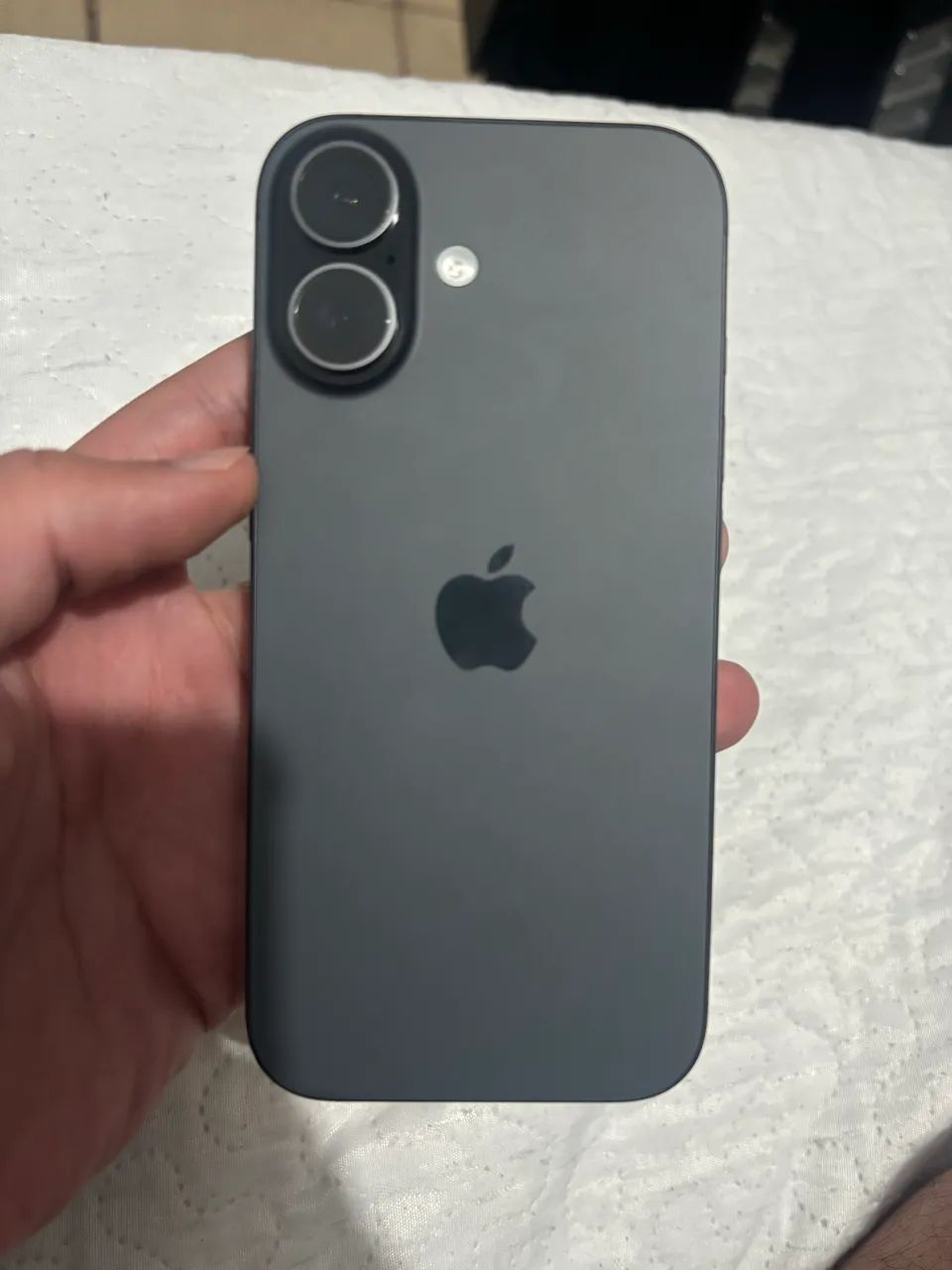 iPhone 17
