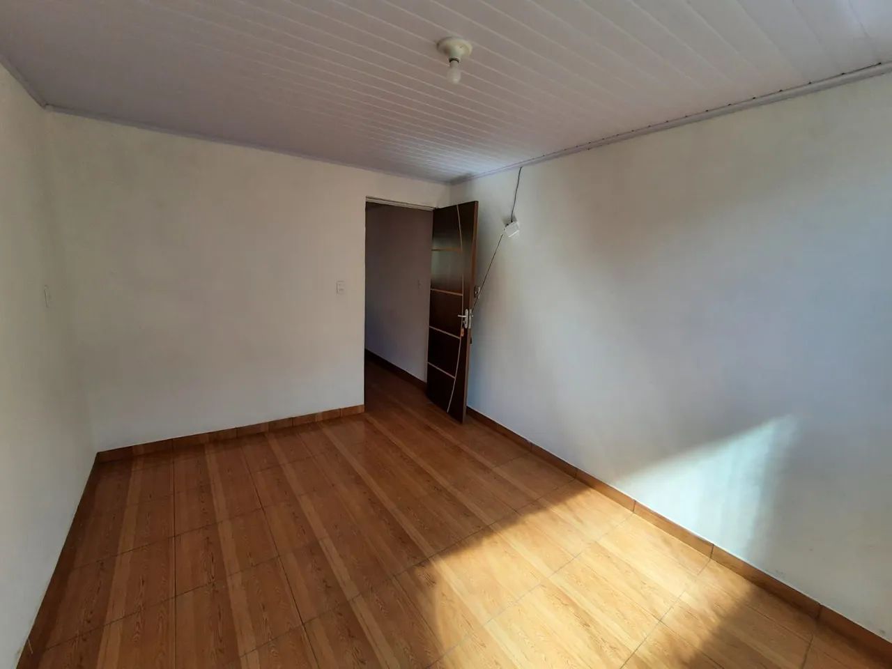 Alugo casa em Itacuruça. - Foto 5