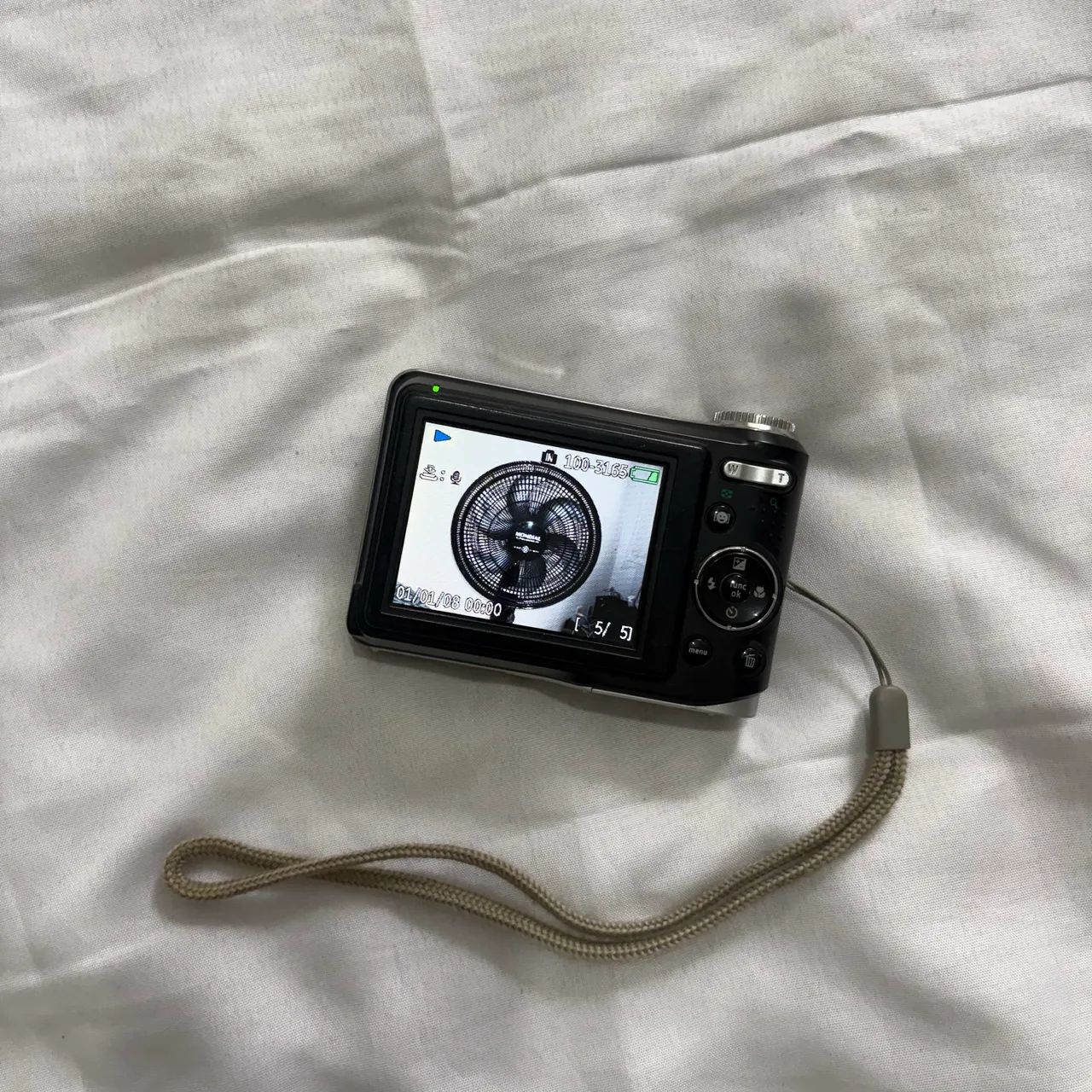 Câmera GE de 7 Mega Pixel - Foto 2