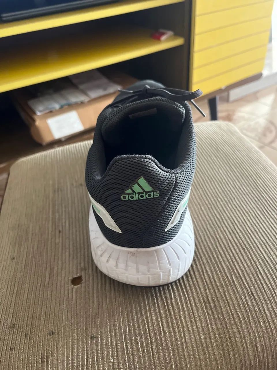 Tênis Adidas de corrida (número 41) - Foto 2