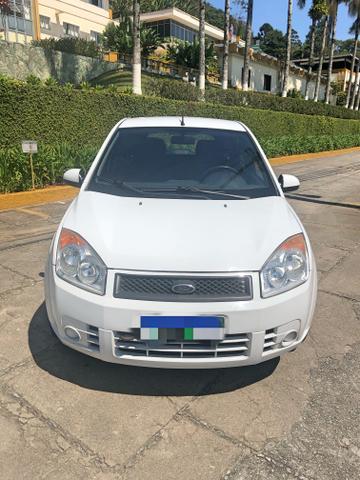 (FINANCIO) (RARIDADE) Ford fiesta class 09/09, completíssimo, doc ok, com apenas 50 mil km