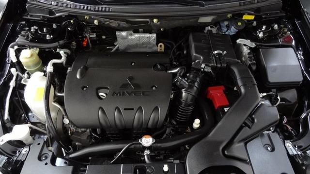 Mitsubishi Lancer 2.0 16V CVT (Aut) - Foto 11